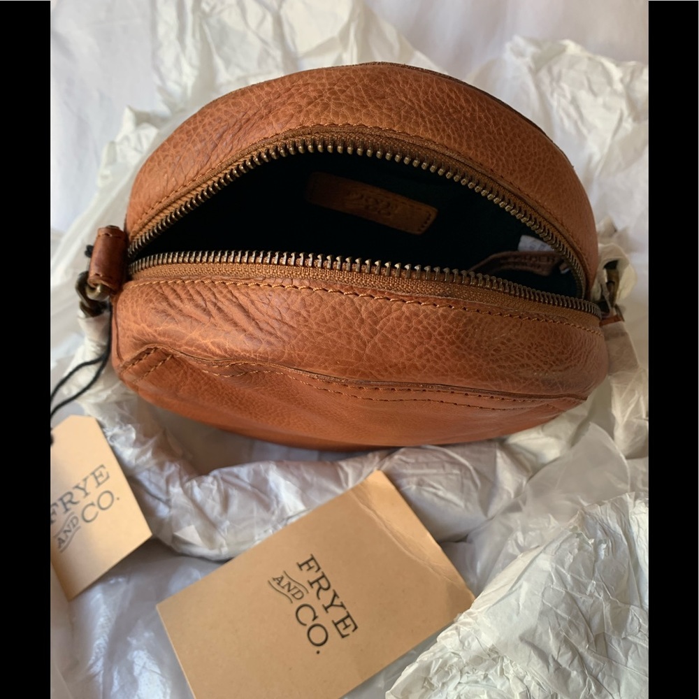 Frye Riley Leather Circle Bag - Picture 6 of 10